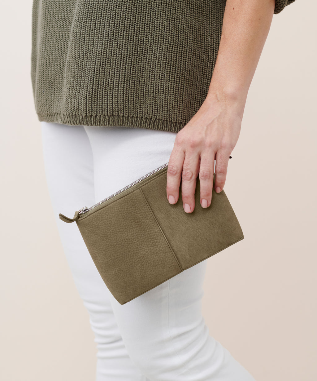 leather small zip pouch laurel
